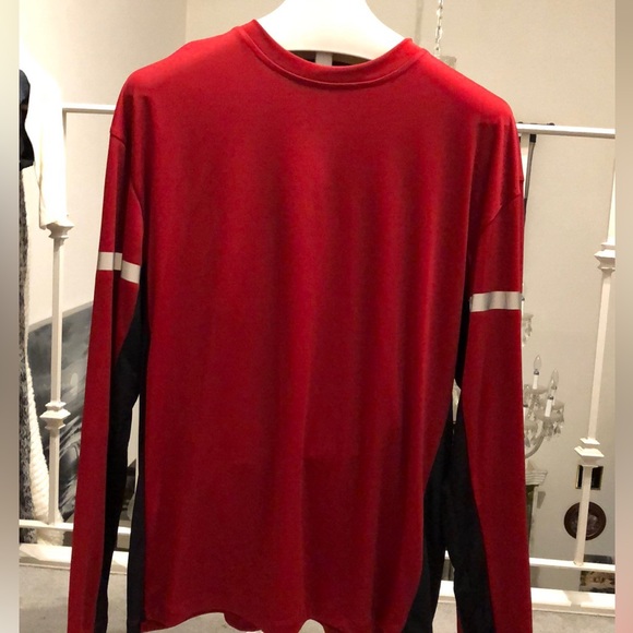 Let’s Christmas Shop on Poshmark!!!🎄🎁 🎅 - Picture 9 of 12